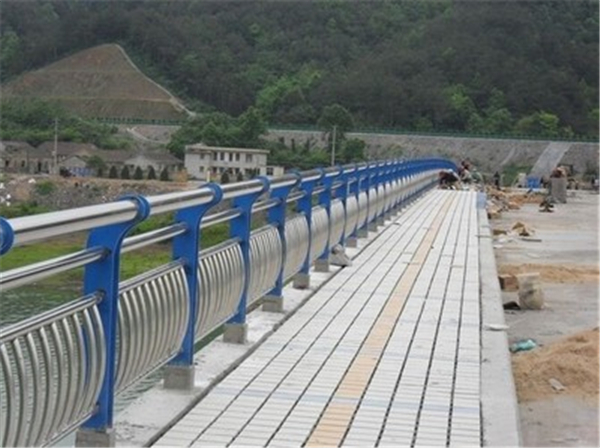 贵州304不锈钢桥梁护栏