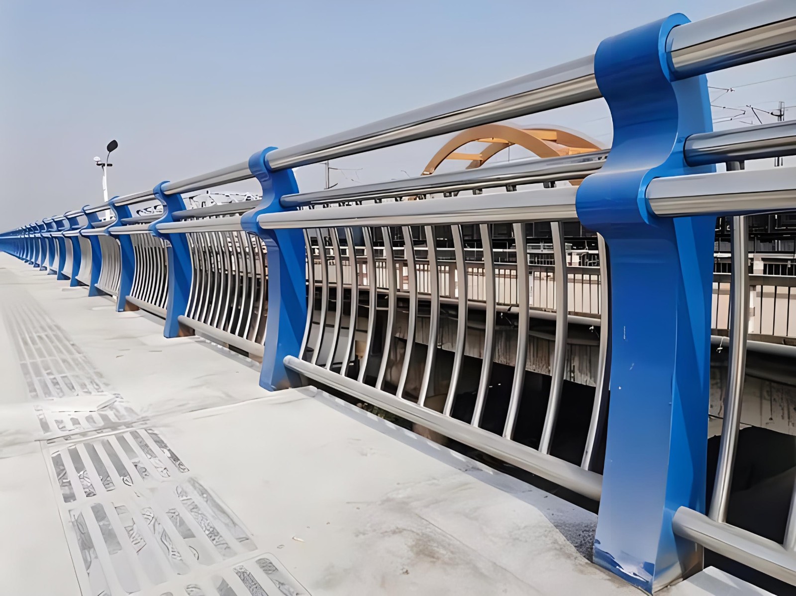 贵州不锈钢复合管护栏制造工艺要求及其重要性